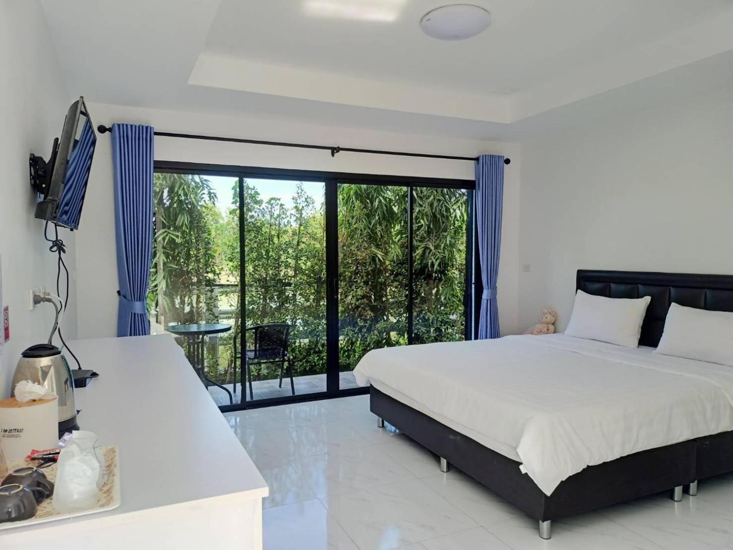 I Am Cottage เฮือนแก้วมณี Nakhon Pathom Esterno foto